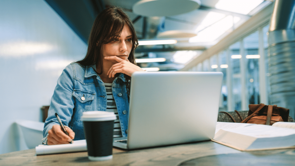 DESCOMPLICA-UNINA-Interpretacao-de-texto-e-intertextualidade